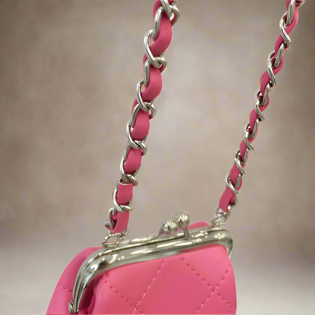 Stylish and Convenient Clip-Top Rhombus-Style Crossbody Chain Purse