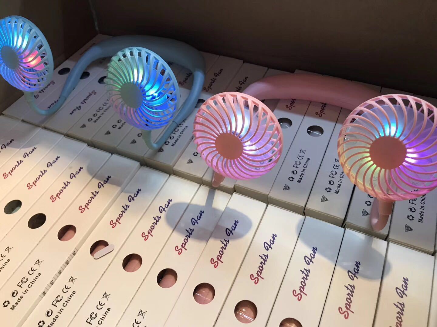 Rechargeable Portable Lazy Neck Fan for Travelers, Beachgoers and the Elderly