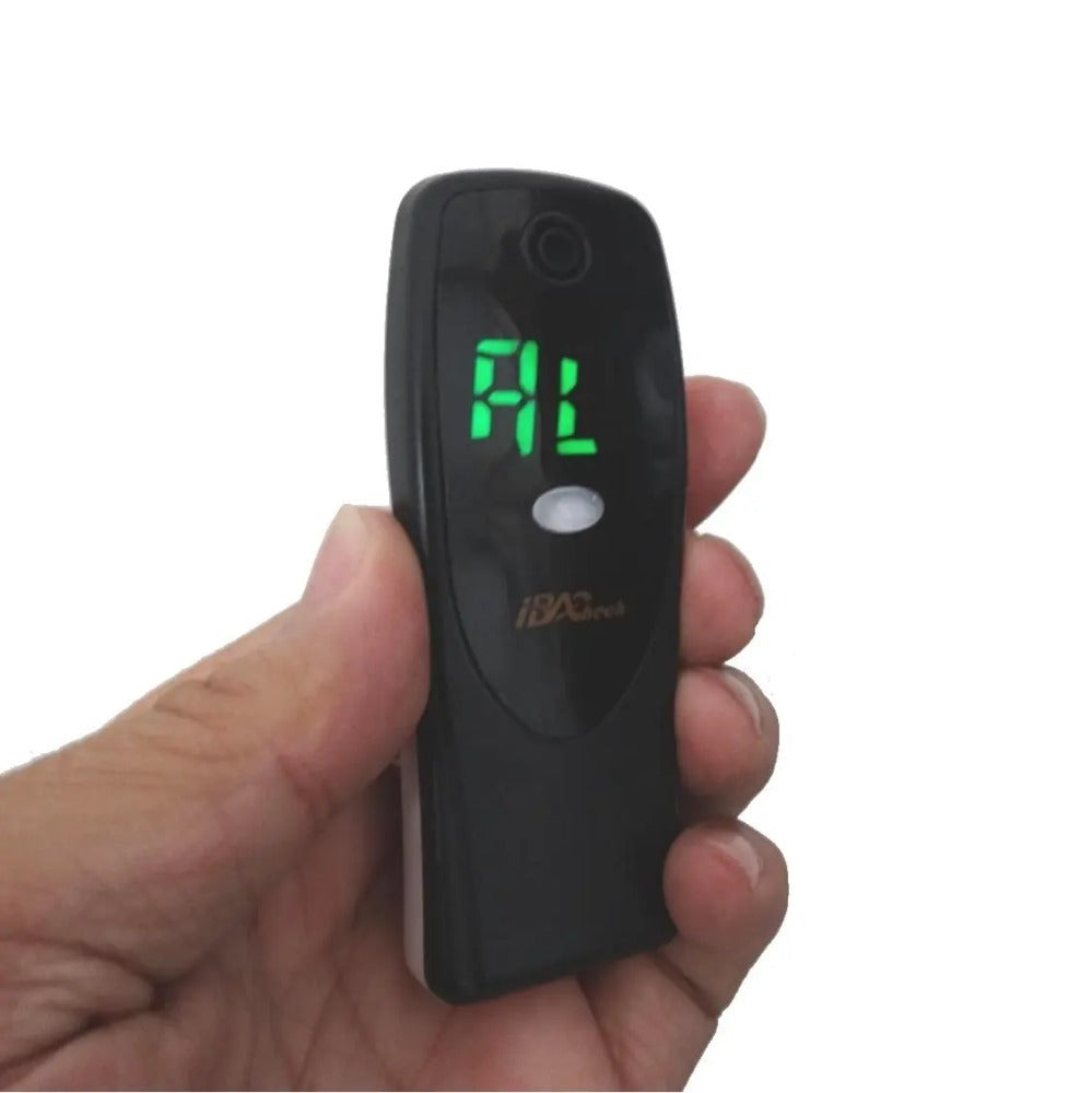 Alcohol Detector For Drunk Driving Detection For Professional Drivers. It Has High Sensitivity And Accurate Sensing Function. Fast Response And Precise Numerical Results