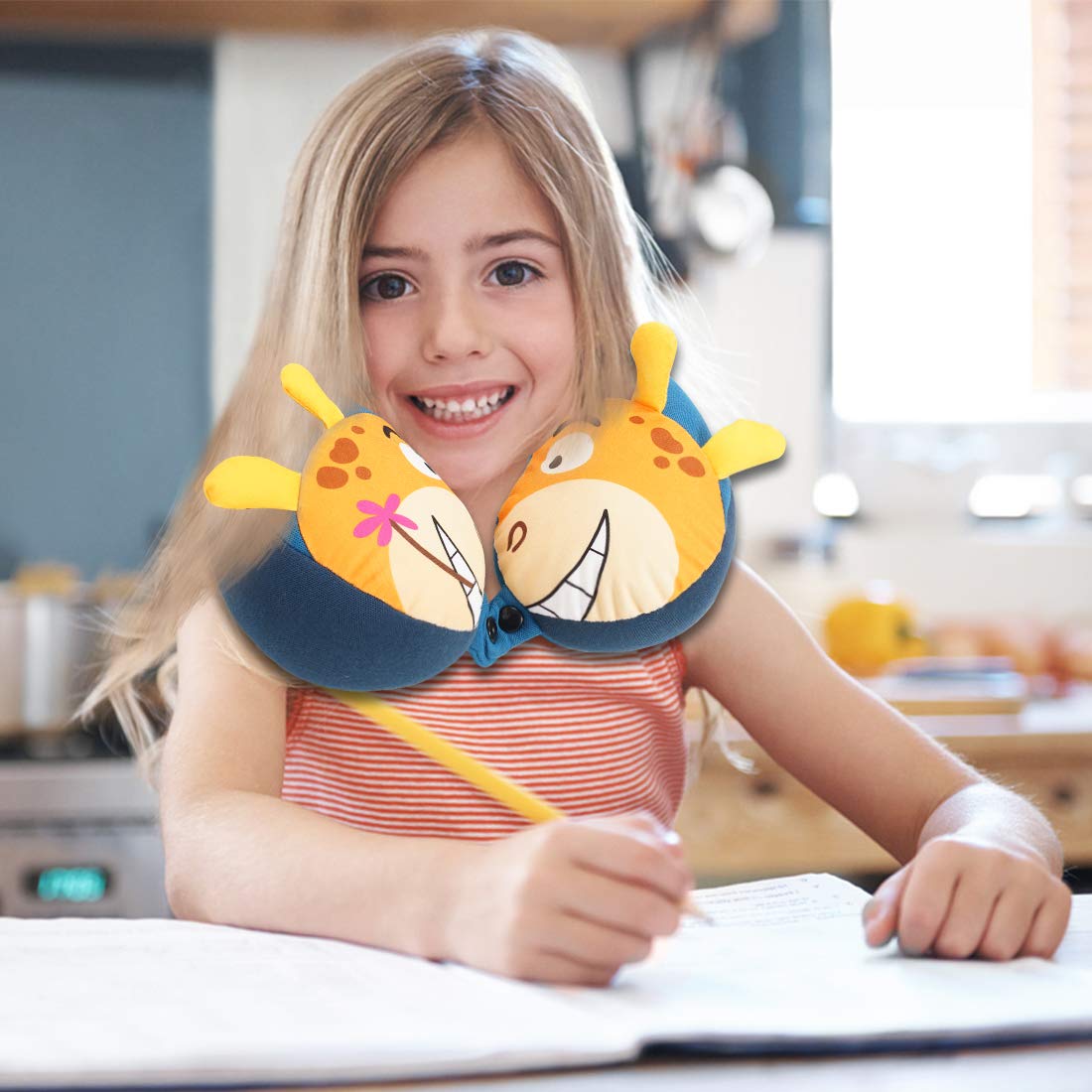 COOLBEBE Kids Travel Neck Pillow for Airplane, Toddler Neck Pillow for Traving, Comfortably Double Support for Car & Airplane, Traveling Gifts for Toddler & Children(Giraffe)