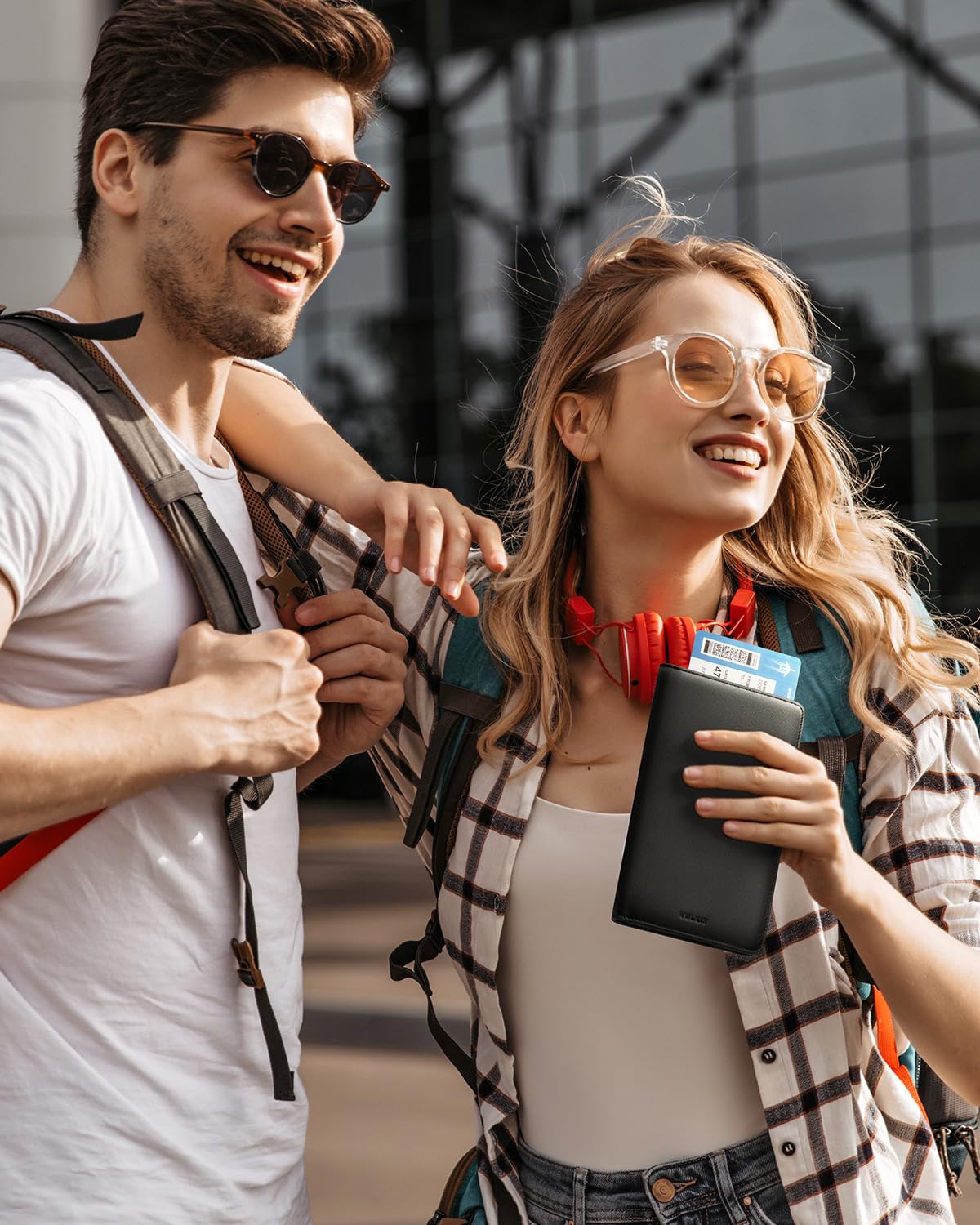 VULKIT Passport Holder Wallet Genuine Leather Top Grade RFID Blocking Travel Wallet for Men & Women