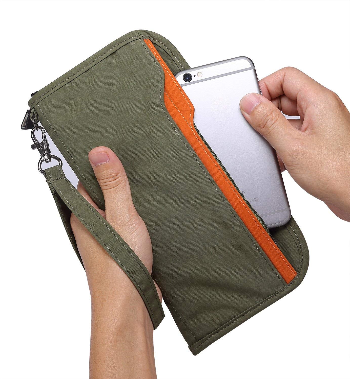 ZOPPEN Passport Holder Family Women/Men, Travel Wallet RFID Passport Wallet Travel Essentials Documents Organizer Zipper Case with Removable Wristlet Strap, Army Green